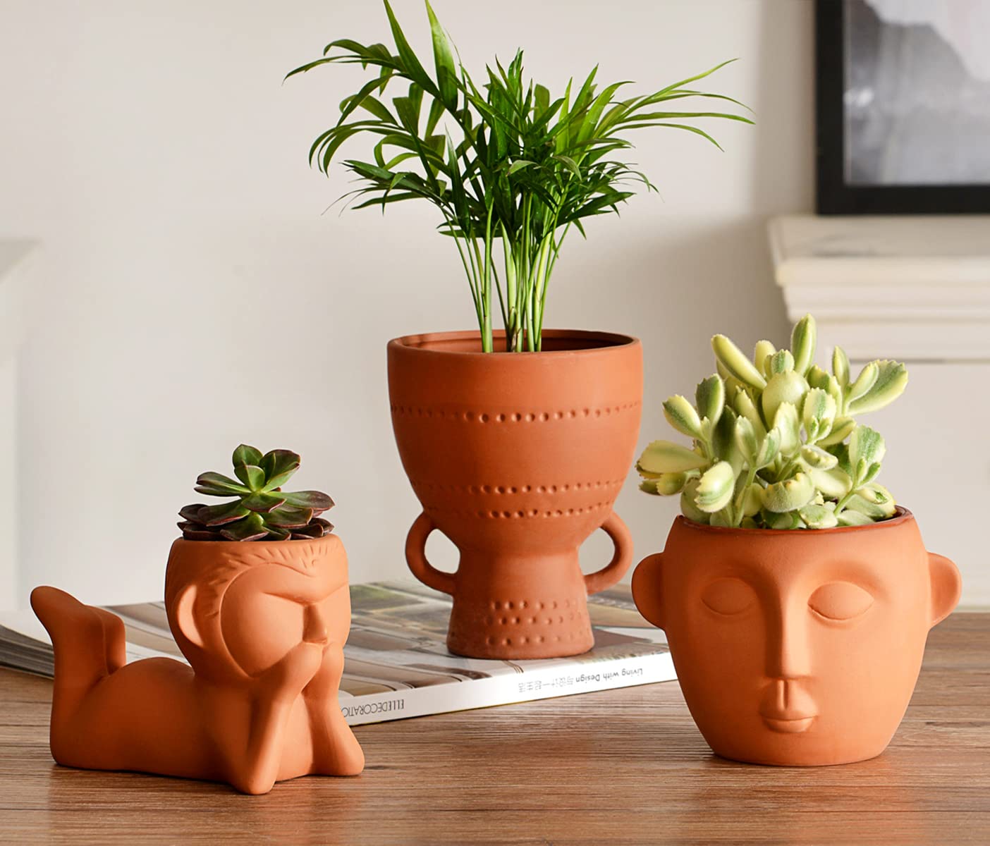 The Beauty of Clay Flower Pots: A Look Into a Timeless Gardening Essential