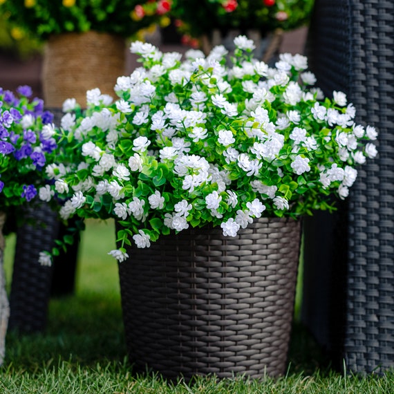 Effortlessly Enhance Your Outdoor Space with Lifelike Artificial Flowers