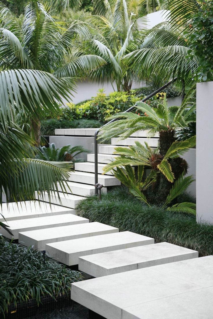 Creating Your Own Tropical Oasis: Inspiring Ideas for Garden Landscaping in Paradise