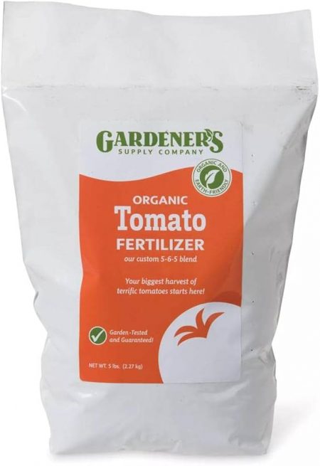 Understanding the Ingredients in Gardener's Organic Tomato Fertilizer for Healthier Plants