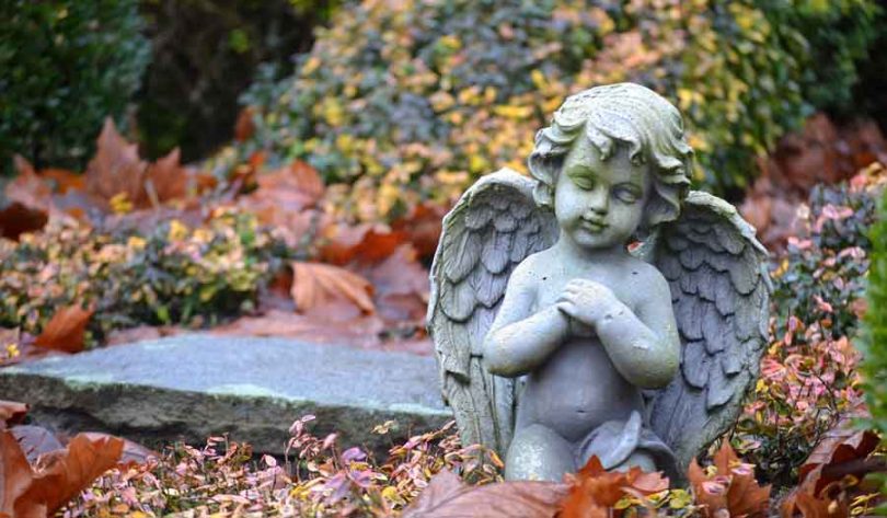 Creative Ideas for Placing Garden Statues to Enhance Your Outdoor Space